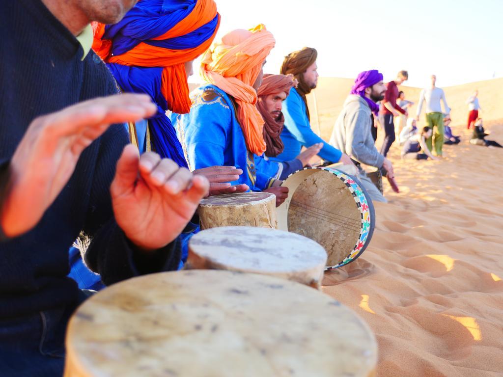 Bivouac Le Petit Prince Merzouga Bagian luar foto